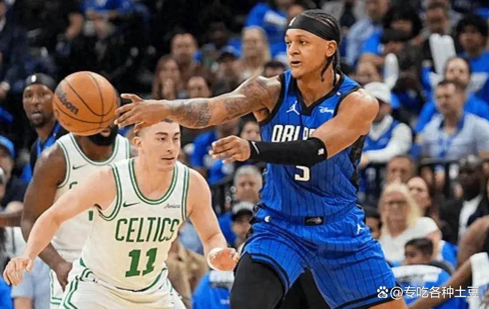 转折点！密尔沃基雄鹿防线松动；NBA季后赛赛后攻防权衡；球迷炸锅；轮换策略成焦点的简单介绍